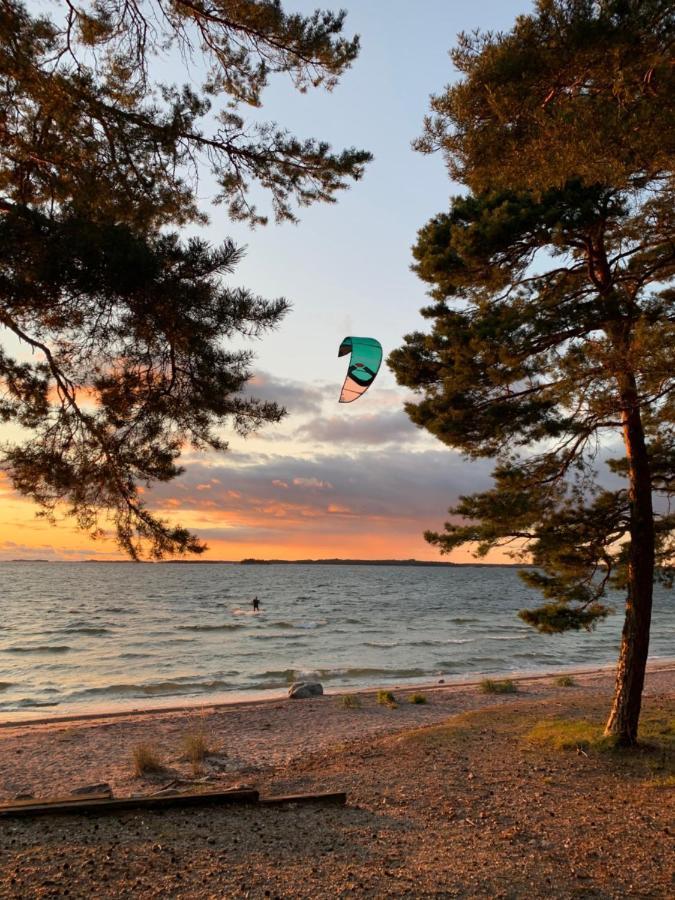 Cottage By The Sea Hanko Exterior foto